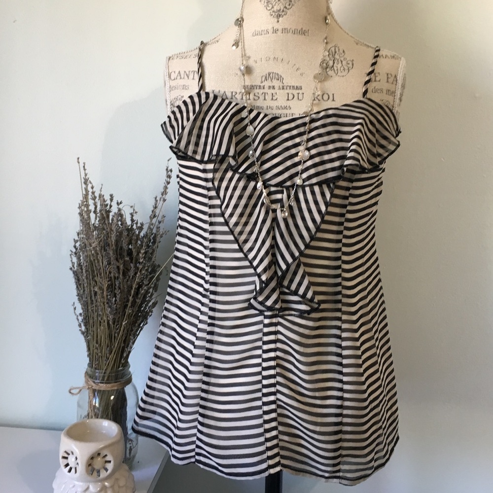 Xhiliration Black/White Tank Blouse
